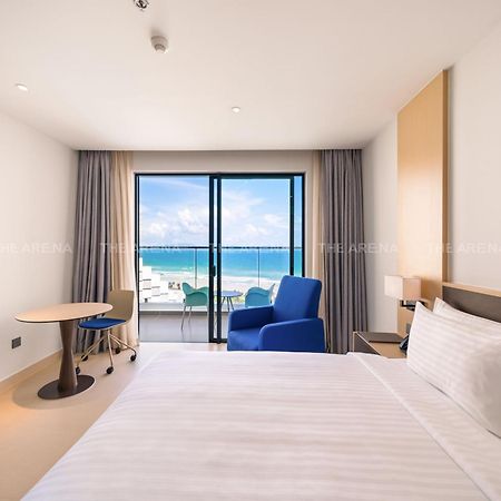 The Empyrean Cam Ranh Beach Resort Esterno foto